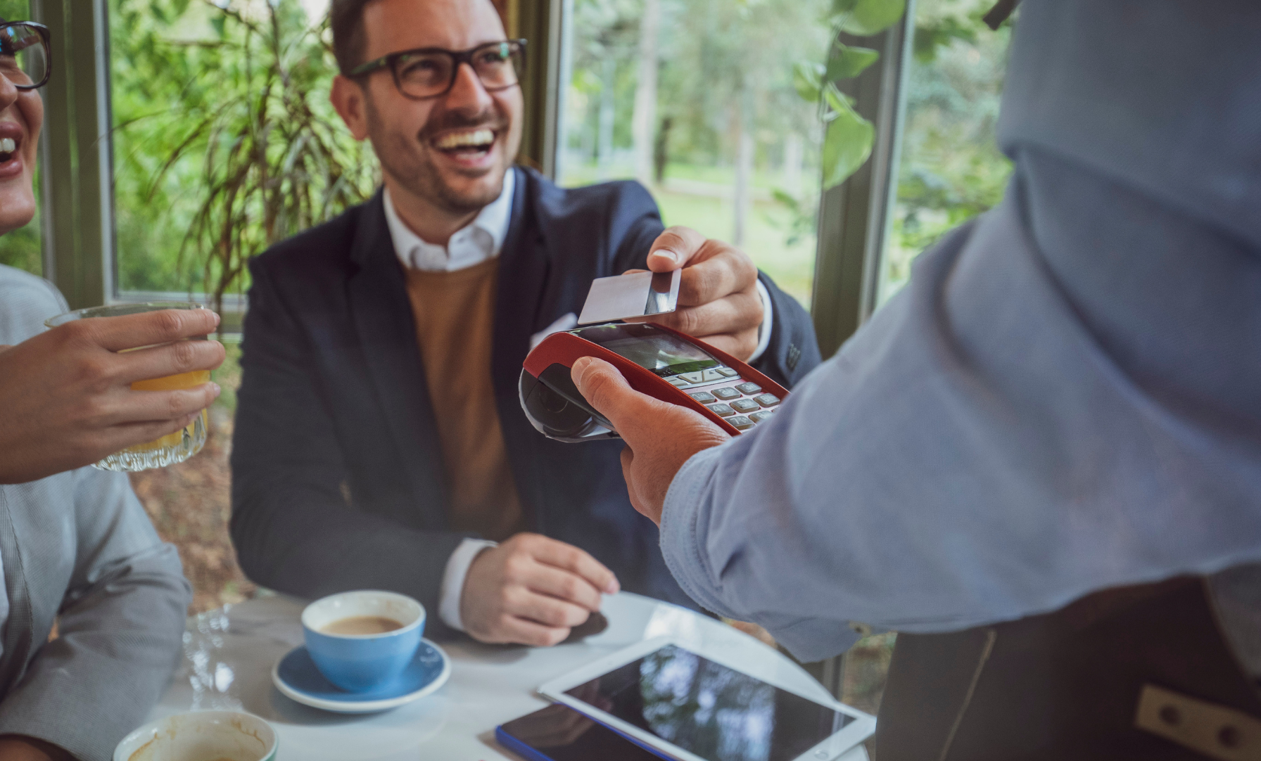 why you should use contactless payments in your business